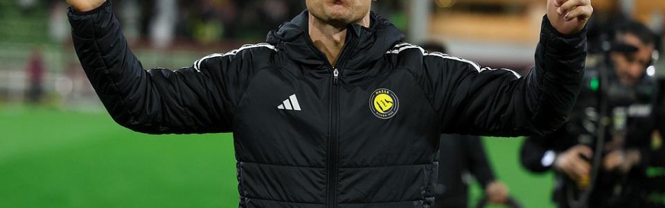 仅6.1分！41岁C罗第35次失点 空门离谱踢偏+4射0球 伤退或缺阵2周