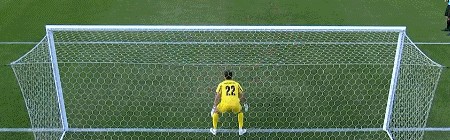 日本U23前锋谈点球被扑后反弹入网：原本我还以为踢飞了