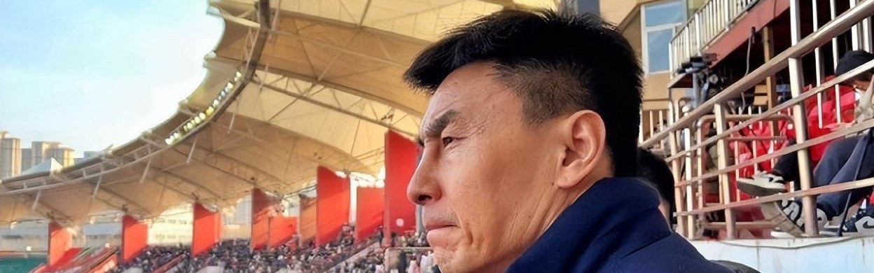 2026世界杯-中甲俱乐部宁波队选帅看好李玮锋，已跟他正式接触谈判，值得期待